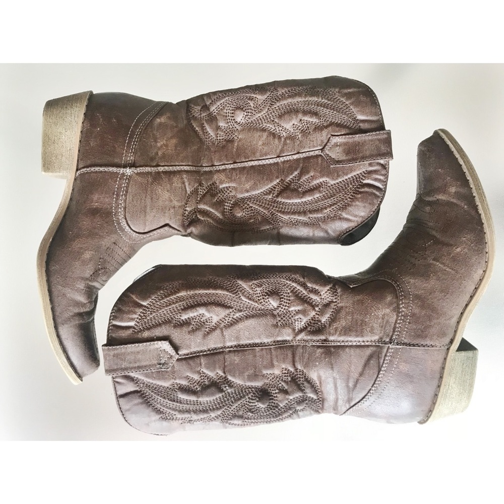 AE Cowboy Boots